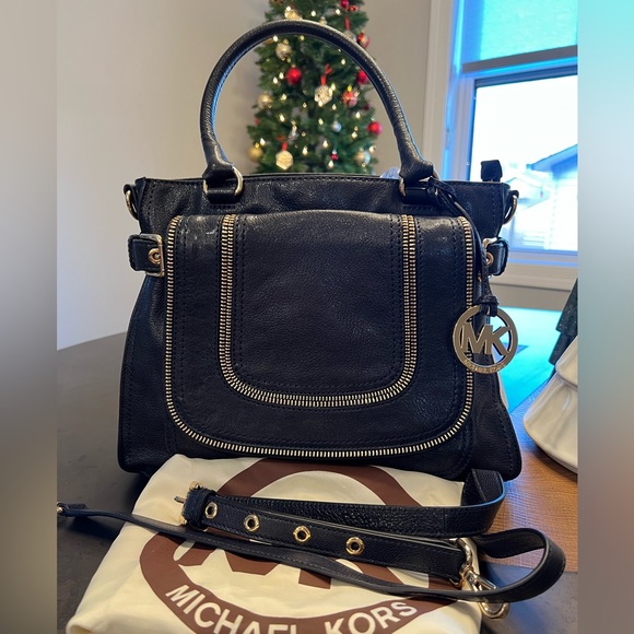 Michael Kors Naomi Navy Large Satchel and Wallet Like New Excellent Condition - Picture 2 of 11